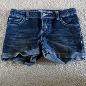 Cherokee dark blue denim jean shorts